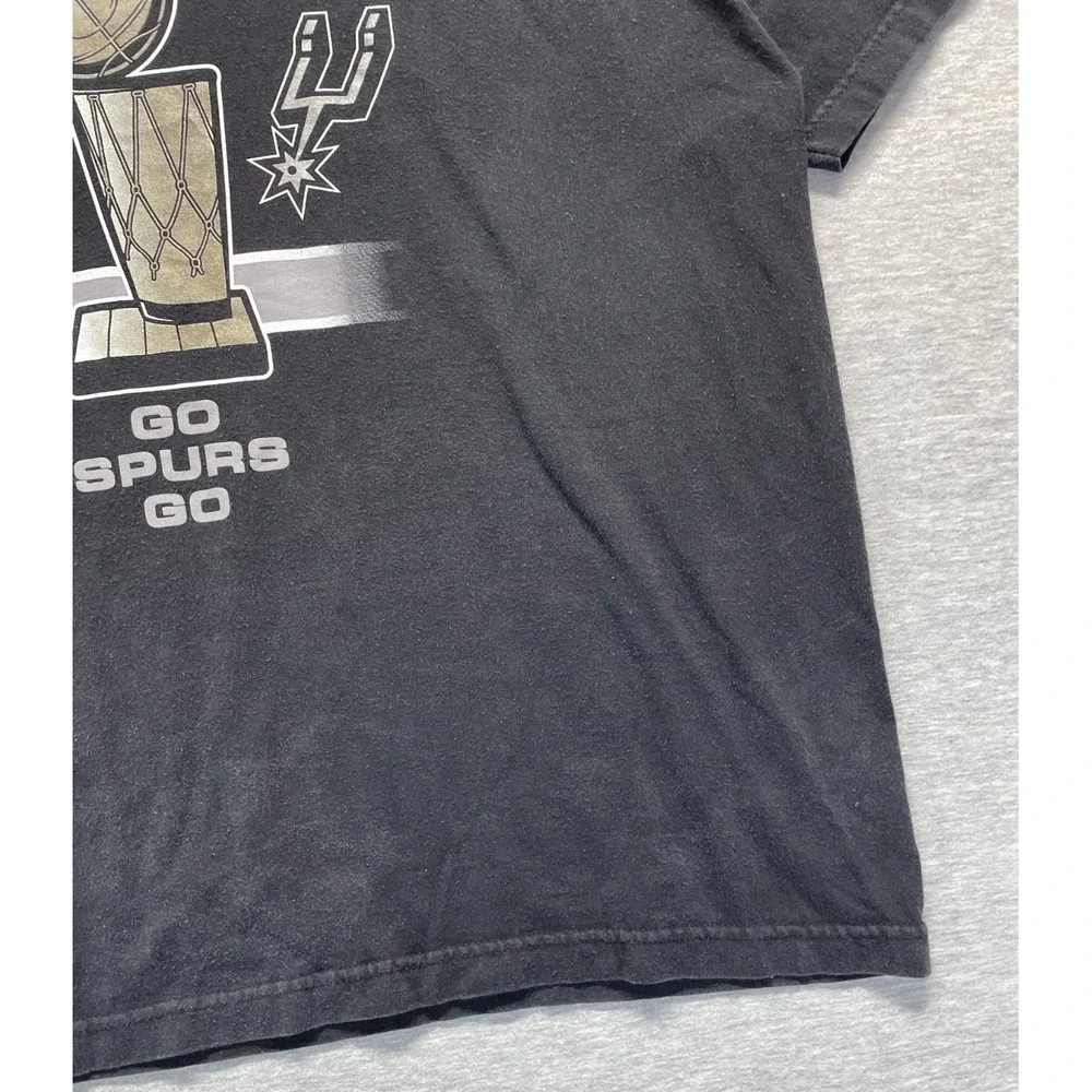 San Antonio Spurs 2014 NBA Champions Locker Room T Shirt Mens XL Black Adidas